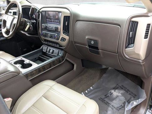 Used 2016 GMC Sierra 2500 Denali w/ Duramax Plus Package image 19
