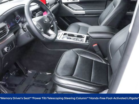 Used 2022 Ford Explorer Limited w/ Limited Technology Package image 6
