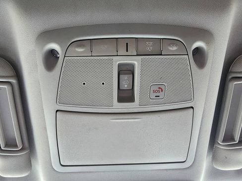 Used 2020 Nissan Armada SL w/ Premium Package image 24