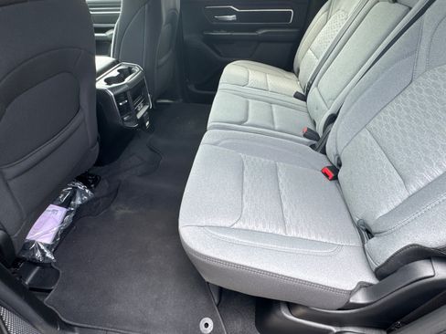 Used 2025 RAM 1500 Big Horn AWD/4WD image 17