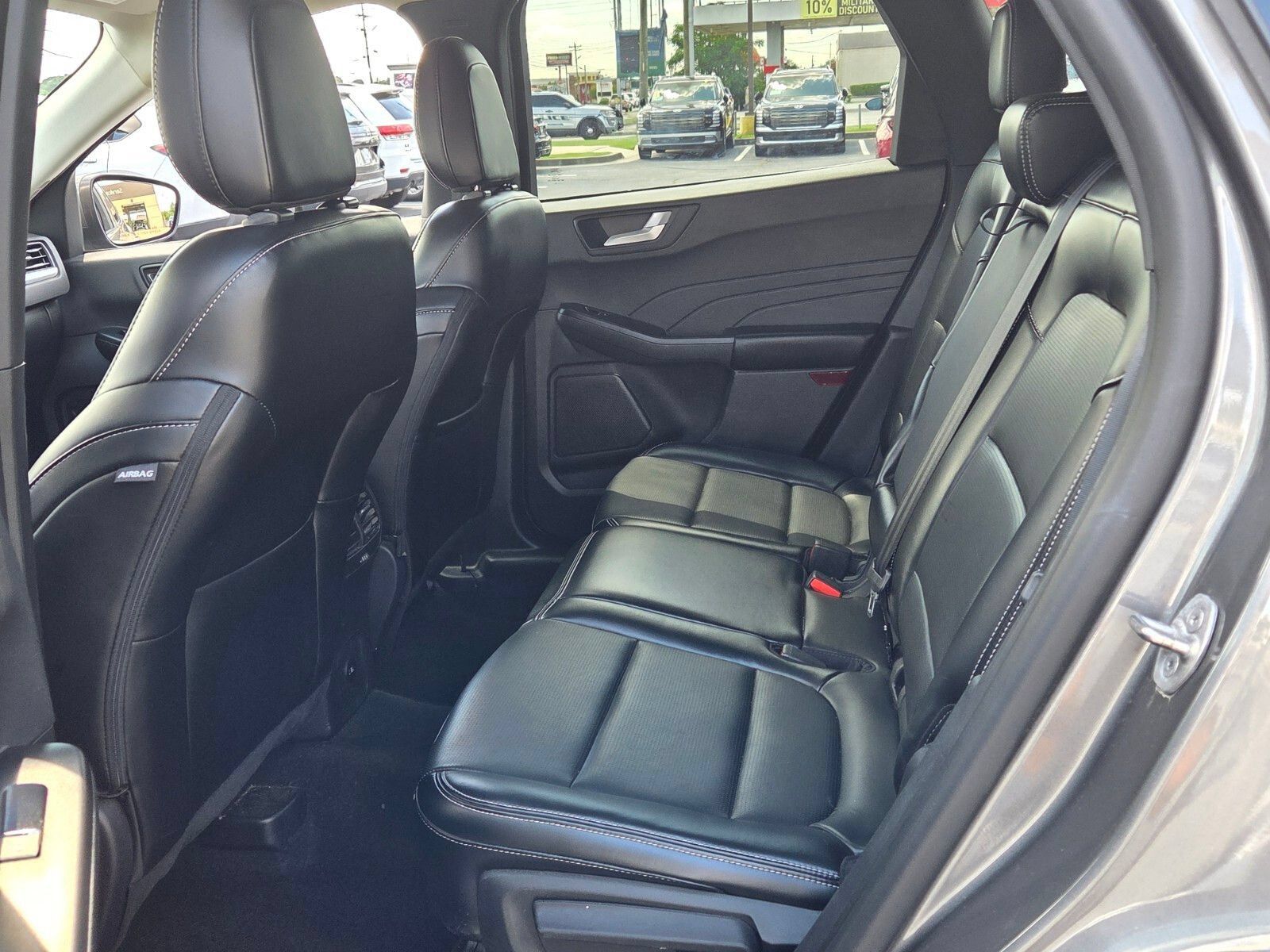 Used 2024 Ford Escape Platinum AWD/4WD image 6