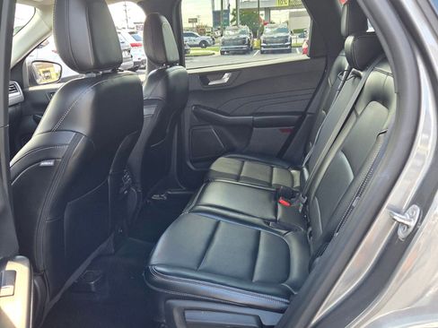 Used 2024 Ford Escape Platinum AWD/4WD image 6