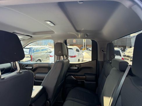 Used 2019 GMC Sierra 1500 SLE w/ SLE Value Package image 37