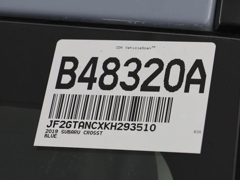 Used 2019 Subaru Crosstrek 2.0i Limited w/ Moonroof Package w/Navigation image 27