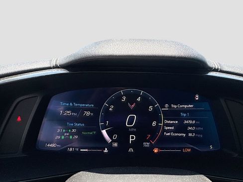 Used 2022 Chevrolet Corvette Stingray Coupe w/ 1LT RWD image 14