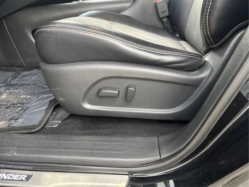 Used 2019 Nissan Pathfinder SV w/ Rock Creek Edition AWD/4WD image 24