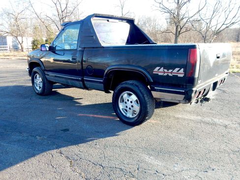 Used 1995 Chevrolet Silverado 1500 4x4 Regular Cab image 3
