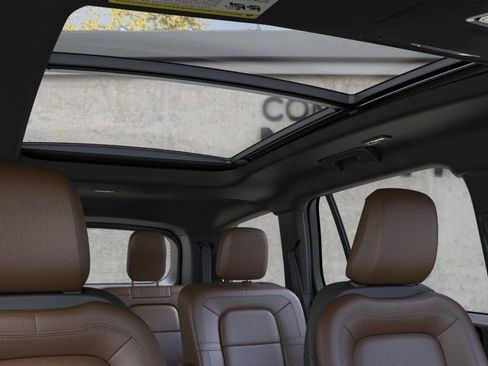 New 2026 Lincoln Aviator Reserve AWD/4WD image 22