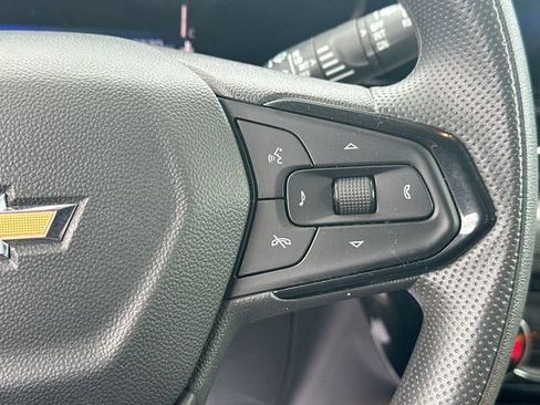 Used 2025 Chevrolet TrailBlazer LT AWD/4WD image 40