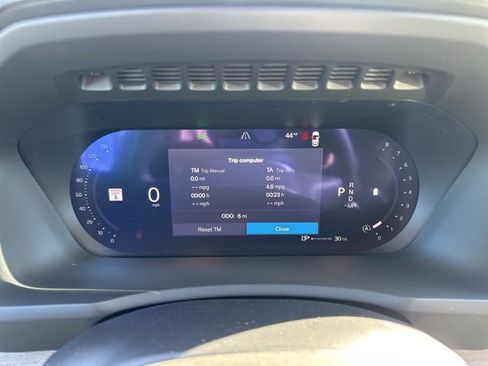 New 2026 Volvo XC90 B5 Plus image 16