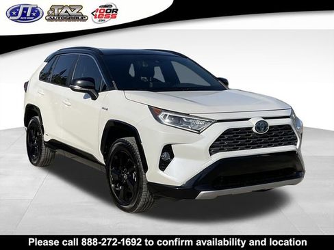 Used 2019 Toyota RAV4 XSE w/ XSE Weather Package AWD/4WD image 1