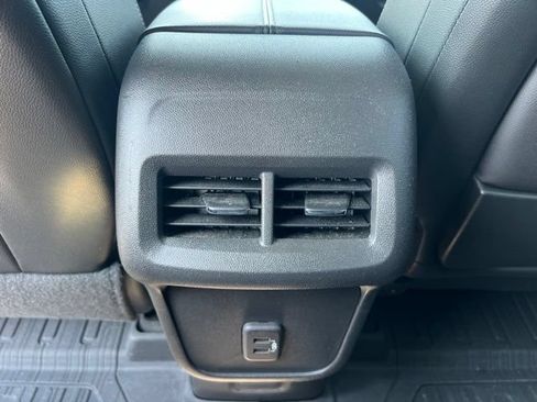 Used 2023 GMC Terrain SLT w/ LPO, Floor Liner Package AWD/4WD image 21