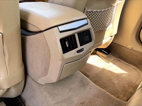 Used 2009 Cadillac CTS 3.6 RWD image 31