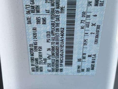 Used 2014 Ford Escape Titanium w/ Equipment Group 401A FWD image 31