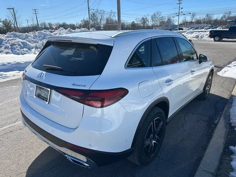 Used 2026 Mercedes-Benz GLC 300 4MATIC image 5