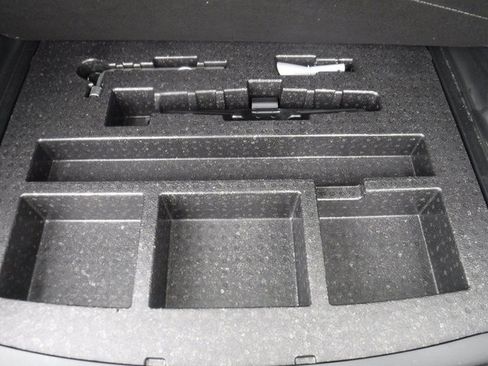 Used 2023 Honda HR-V Sport image 32