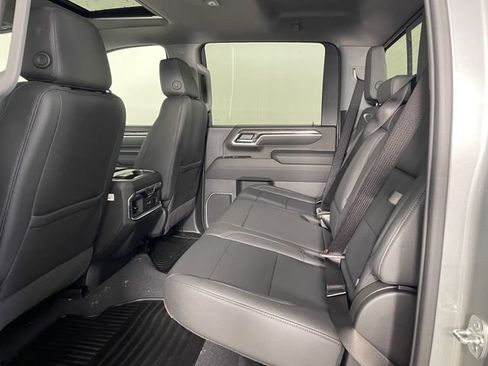 New 2026 Chevrolet Silverado 3500 LTZ w/ LTZ Premium Package AWD/4WD image 15