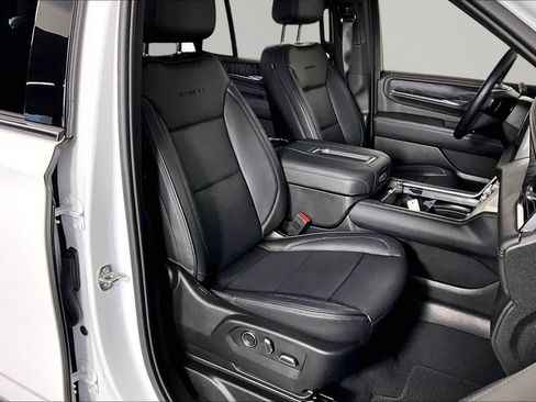 Certified 2024 GMC Yukon Denali w/ Max Trailering Package RWD image 29