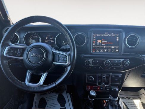 Used 2021 Jeep Wrangler Unlimited Rubicon 4xe w/ Cold Weather Group AWD/4WD image 6