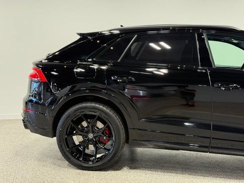 Used 2021 Audi RS Q8 w/ Carbon Optic Package AWD/4WD image 35