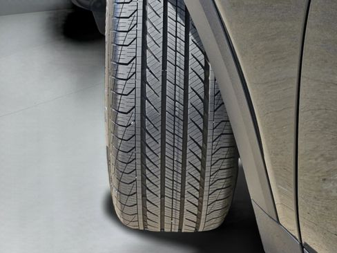 Certified 2026 Mercedes-Benz GLB 250 image 30