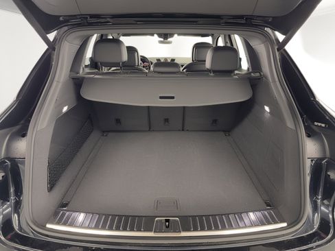 Used 2019 Porsche Cayenne AWD/4WD image 13
