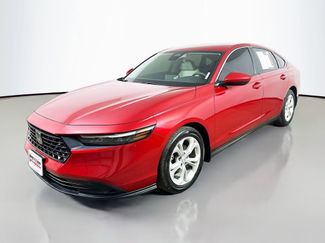 Used 2024 Honda Accord LX video 3
