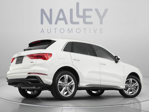 Used 2021 Audi Q3 2.0T Premium Plus w/ Premium Plus Package AWD/4WD image 5