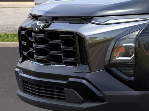 New 2026 Chevrolet Equinox ACTIV FWD image 13