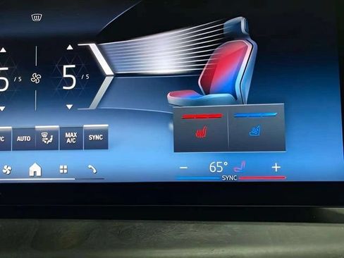 Used 2025 BMW X7 xDrive40i AWD/4WD image 51