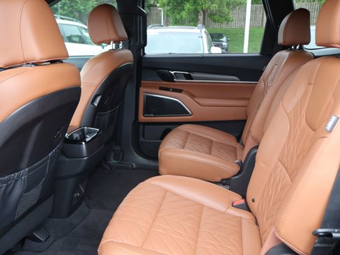 Used 2023 Kia Telluride SX X-Pro AWD/4WD image 18