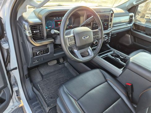 Used 2026 Ford F350 Lariat w/ Tremor Off-Road Package AWD/4WD image 17
