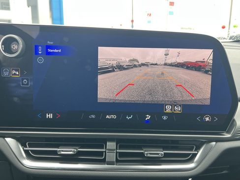 New 2026 Chevrolet Equinox EV LT image 5