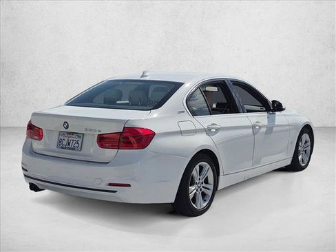 Used 2018 BMW 330e RWD image 5