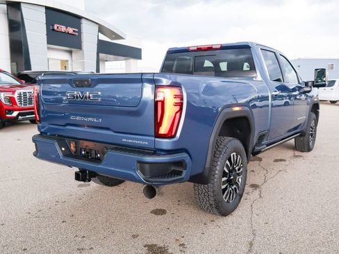 New 2026 GMC Sierra 3500 Denali Ultimate w/ LPO, Black Badging Package AWD/4WD image 3