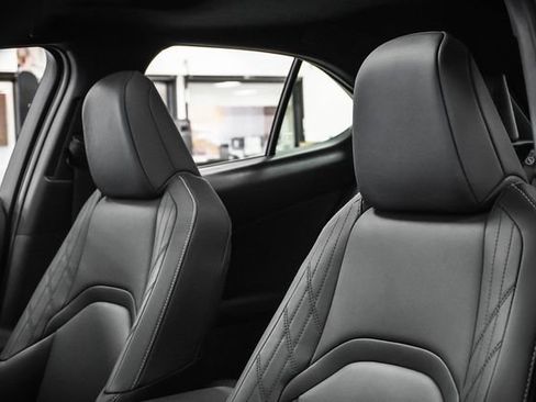 Used 2025 Lexus UX 300h FWD image 10