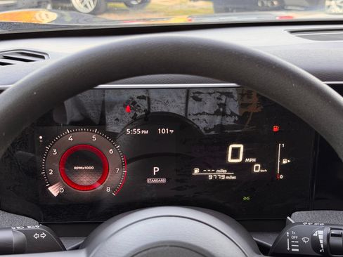 Used 2025 Nissan Kicks SV FWD image 35