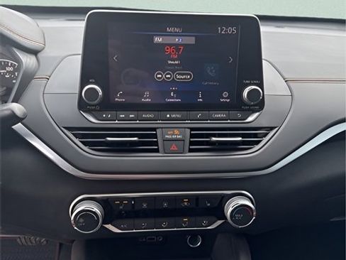 Used 2021 Nissan Altima 2.0 SR image 16