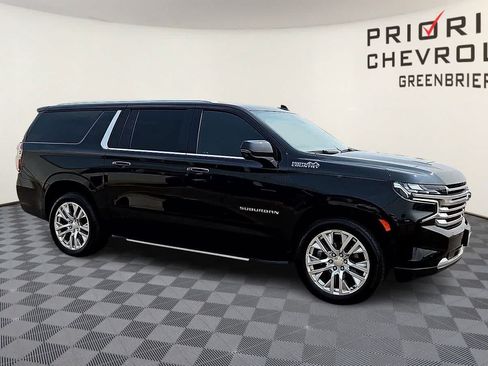 Certified 2021 Chevrolet Suburban High Country AWD/4WD image 2