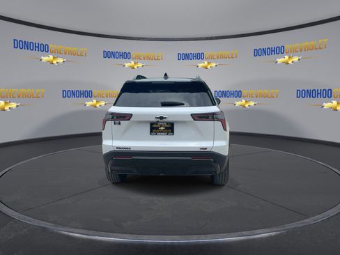 Used 2026 Chevrolet Equinox RS w/ Convenience Package III FWD image 7
