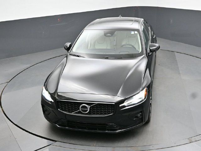 Used 2023 Volvo S60 B5 Ultimate w/ Protection Package Premier FWD image 43