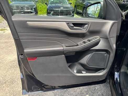 Used 2021 Ford Escape S AWD/4WD image 11