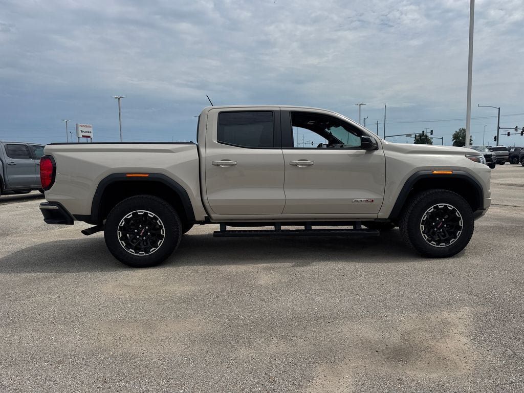 Used 2026 GMC Canyon AT4 AWD/4WD image 8