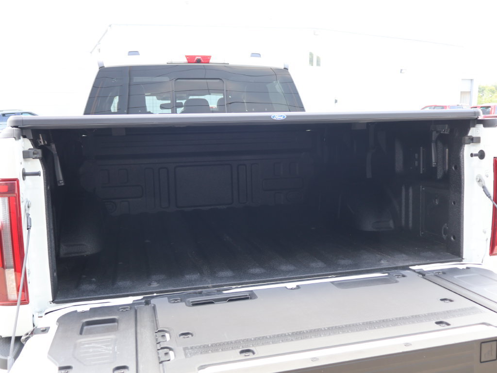 Used 2025 Ford F150 Platinum w/ Equipment Group 702A High AWD/4WD image 14