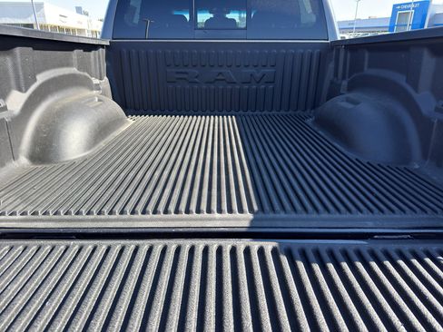 Used 2023 RAM 1500 Big Horn AWD/4WD image 8