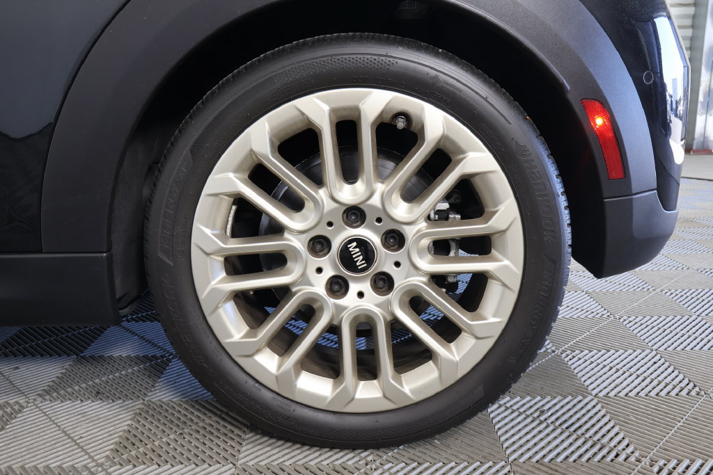 Used 2025 MINI Cooper S FWD image 8