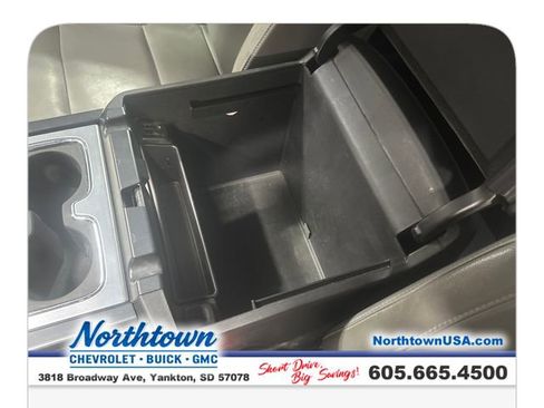 Used 2015 GMC Sierra 1500 SLT w/ SLT Crew Cab Value Package AWD/4WD image 26