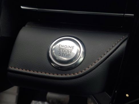 New 2026 Lincoln Nautilus Reserve image 20