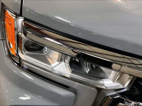Used 2024 Chevrolet Silverado 1500 LT image 33