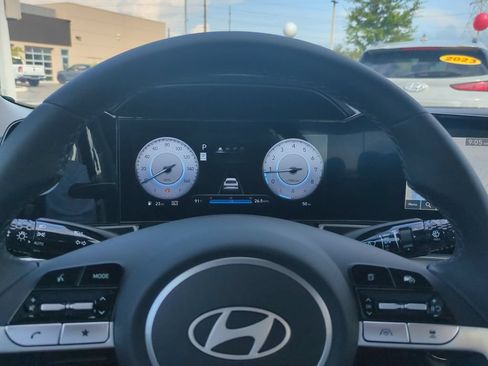 New 2026 Hyundai Elantra Limited FWD image 34